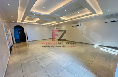 Villa - 7 Bedrooms for rent in Al Nuaija Street - Al Nuaija - Doha