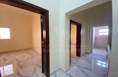 Villa - 2 Bedrooms - 1 Bathroom for rent in Salwa Road - Al Aziziyah - Doha