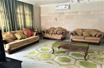 Villa - Studio - 5 Bathrooms for rent in Al Duhail - Al Duhail - Doha