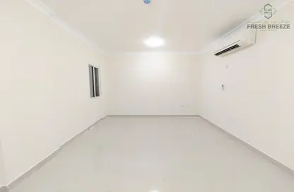 Apartment - 2 Bedrooms - 2 Bathrooms for rent in Old Airport Road - Doha