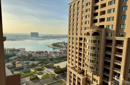 Apartment - 1 Bedroom - 2 Bathrooms for rent in East Porto Drive - Porto Arabia - The Pearl Island - Doha