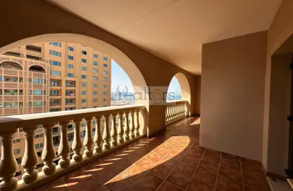 Apartment - 1 Bedroom - 2 Bathrooms for sale in West Porto Drive - Porto Arabia - The Pearl Island - Doha