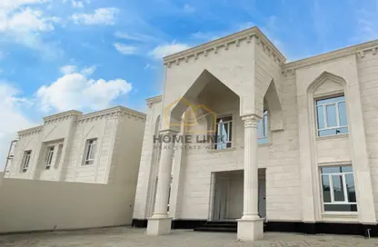 Villa - 7 Bedrooms for sale in Al Wukair - Al Wukair - Al Wakra