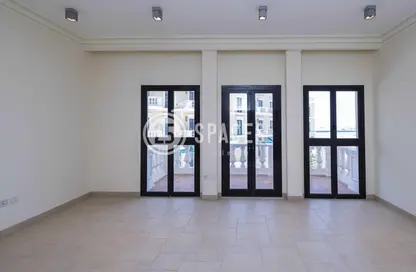 Apartment - 1 Bedroom - 2 Bathrooms for rent in Mercato - Qanat Quartier - The Pearl Island - Doha