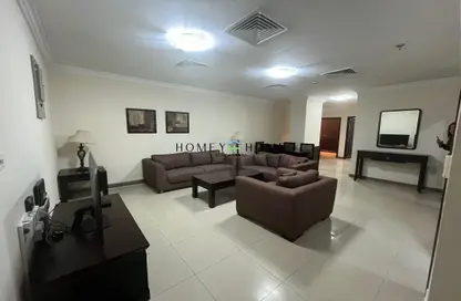 Apartment - 3 Bedrooms - 3 Bathrooms for rent in Al Sadd - Al Sadd - Doha