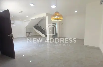 Villa - 5 Bedrooms - 5 Bathrooms for rent in Bu Hamour Street - Abu Hamour - Doha