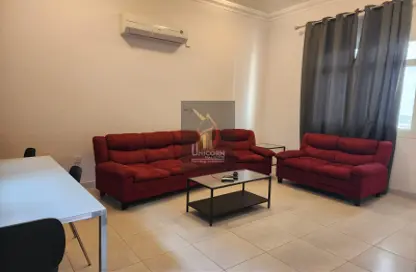 Apartment - 2 Bedrooms - 1 Bathroom for rent in Al Kheesa - Al Kheesa - Umm Salal Mohammed