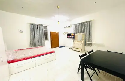 Apartment - 1 Bathroom for rent in Al Aziziyah - Al Aziziyah - Doha