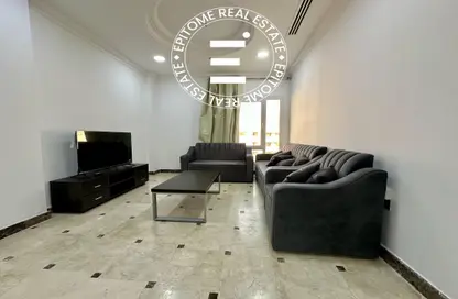 Apartment - 2 Bedrooms - 2 Bathrooms for rent in Al Nasr Street - Al Nasr - Doha