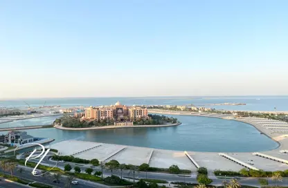 Apartment - 2 Bedrooms - 3 Bathrooms for rent in Tower 18 - Porto Arabia - The Pearl Island - Doha