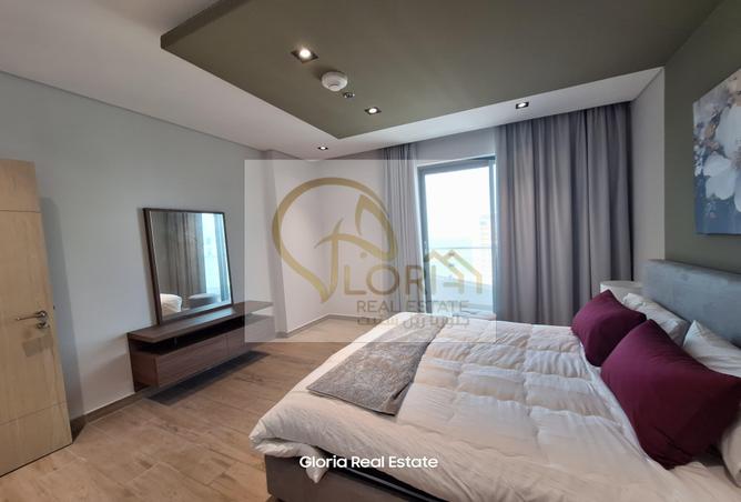 Apartment - 1 Bedroom - 2 Bathrooms for rent in Marina Tower 02 - Marina District - Lusail