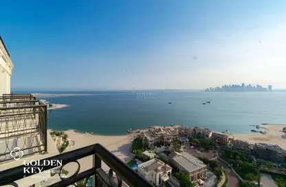 Apartment - 3 Bedrooms - 4 Bathrooms for rent in Floresta Gardens - Floresta Gardens - The Pearl Island - Doha