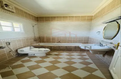 Apartment - 1 Bathroom for rent in Al Aziziyah - Doha