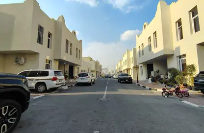 Villa - 3 Bedrooms - 3 Bathrooms for rent in Ain Khaled - Ain Khaled - Doha