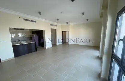 Apartment - 2 Bedrooms - 3 Bathrooms for rent in Teatro - Qanat Quartier - The Pearl Island - Doha