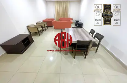 Apartment - 3 Bedrooms - 2 Bathrooms for rent in Al Salam Tower - Corniche Road - Corniche Road - Doha