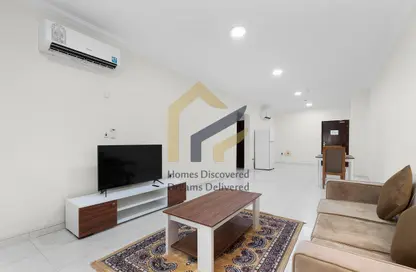 Apartment - 1 Bedroom - 1 Bathroom for rent in Umm Ghuwailina 4 - Umm Ghuwailina - Doha