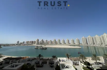 Apartment - 2 Bedrooms - 3 Bathrooms for rent in Viva West - Viva Bahriyah - The Pearl Island - Doha