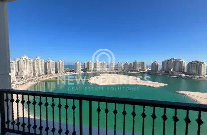 Apartment - 2 Bedrooms - 3 Bathrooms for rent in Imperial Diamond - Viva Bahriyah - The Pearl Island - Doha