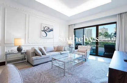 Townhouse - 3 Bedrooms - 4 Bathrooms for rent in The St. Regis Marsa Arabia Island - Marsa Arabia - The Pearl Island - Doha