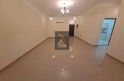 Apartment - 3 Bedrooms - 3 Bathrooms for rent in Al Mansoura - Al Mansoura - Doha