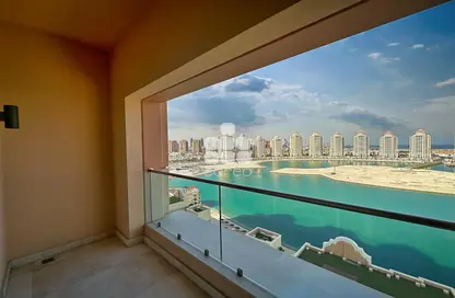 Apartment - 3 Bedrooms - 3 Bathrooms for rent in Al Mutahidah Tower - Viva Bahriyah - The Pearl Island - Doha