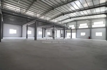 Warehouse - Studio for rent in East Industrial Street - Birkat Al Awamer - Al Wakra