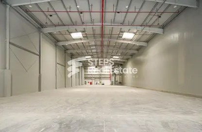 Warehouse - Studio - 1 Bathroom for rent in Umm Salal Mahammad - Umm Salal Mohammed - Doha