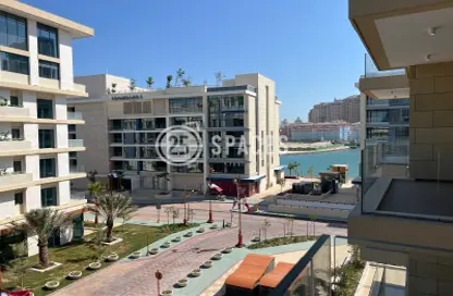 Apartment - 1 Bedroom - 2 Bathrooms for sale in Gewan Island - The Pearl Island - Doha