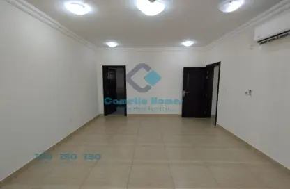 Apartment - 3 Bedrooms - 2 Bathrooms for rent in Al Sadd Road - Al Sadd - Doha