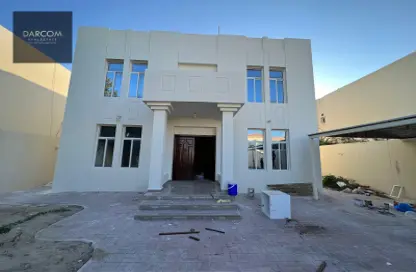 Villa - 5 Bedrooms - 6 Bathrooms for rent in Al Maamoura - Al Maamoura - Doha