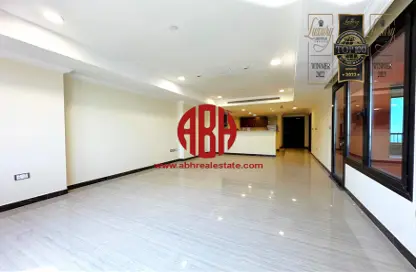 Apartment - 1 Bedroom - 2 Bathrooms for rent in Tower 19 - Porto Arabia - The Pearl Island - Doha