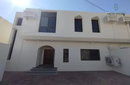 Villa - 3 Bedrooms - 3 Bathrooms for rent in Mamoura 18 - Al Maamoura - Doha