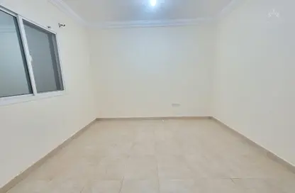 Apartment - 2 Bedrooms - 2 Bathrooms for rent in Al Mansoura - Al Mansoura - Doha