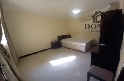 Apartment - 1 Bedroom - 1 Bathroom for rent in Umm Al Shebram Street - Fereej Abdul Aziz - Doha