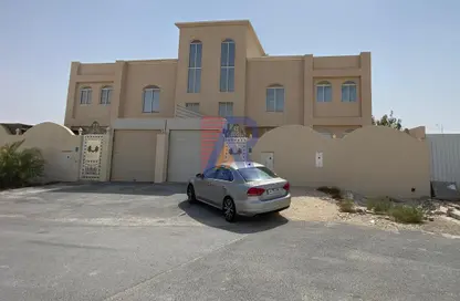 Villa - 4 Bedrooms - 4 Bathrooms for rent in Al Kharaitiyat - Al Kharaitiyat - Umm Salal Mohammed