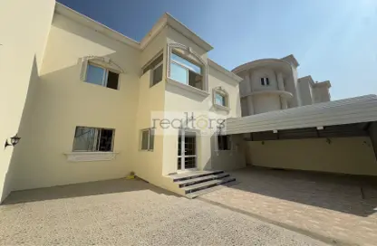 Villa - 4 Bedrooms - 5 Bathrooms for rent in Wadi Al Markh - Muraikh - AlMuraikh - Doha