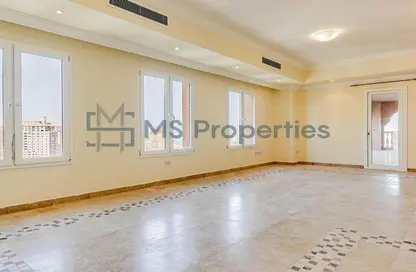 Apartment - 3 Bedrooms - 5 Bathrooms for rent in West Porto Drive - Porto Arabia - The Pearl Island - Doha