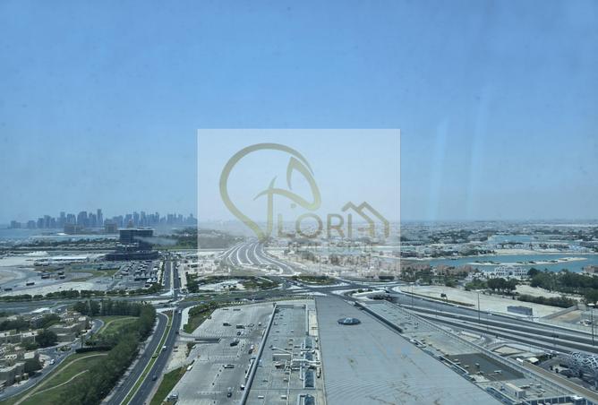 Apartment - 2 Bedrooms - 4 Bathrooms for rent in Zig Zag Tower A - Zig Zag Towers - West Bay - Doha