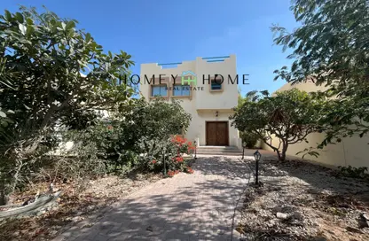 Villa - 3 Bedrooms - 5 Bathrooms for rent in Al Maamoura - Al Maamoura - Doha