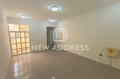 Apartment - 2 Bedrooms - 2 Bathrooms for rent in Al Mansoura - Al Mansoura - Doha