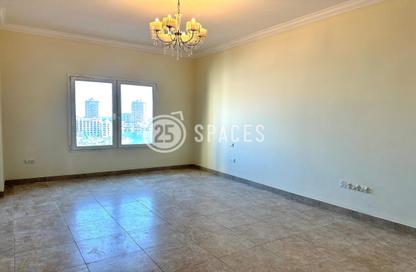 Apartment - 3 Bedrooms - 4 Bathrooms for sale in West Porto Drive - Porto Arabia - The Pearl Island - Doha