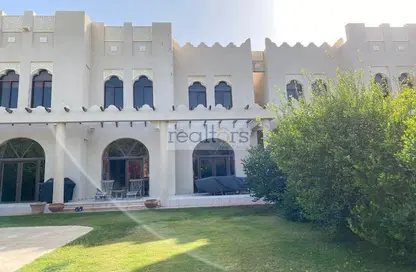 Villa - 4 Bedrooms - 5 Bathrooms for rent in West Bay Villas - West Bay - West Bay - Doha