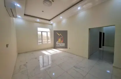 Apartment - 2 Bedrooms - 2 Bathrooms for rent in Fereej Kulaib - Doha