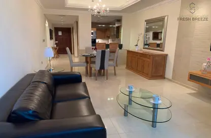 Apartment - 1 Bedroom - 2 Bathrooms for rent in Viva West - Viva Bahriyah - The Pearl Island - Doha