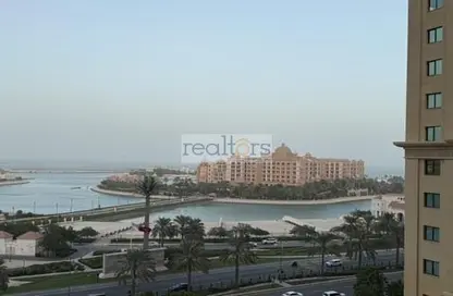 Apartment - 2 Bedrooms - 4 Bathrooms for sale in West Porto Drive - Porto Arabia - The Pearl Island - Doha