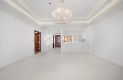 Apartment - 1 Bedroom - 2 Bathrooms for sale in Gewan Island - The Pearl Island - Doha