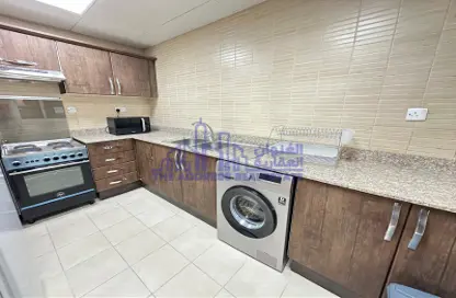 Apartment - 2 Bedrooms - 2 Bathrooms for rent in Al Mirqab Al Jadeed - Doha