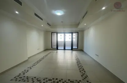 Apartment - 1 Bedroom - 2 Bathrooms for rent in East Porto Drive - Porto Arabia - The Pearl Island - Doha