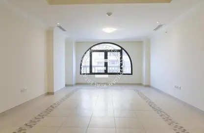 Apartment - 1 Bedroom - 2 Bathrooms for rent in Jumanah Tower 29 - Porto Arabia - The Pearl Island - Doha